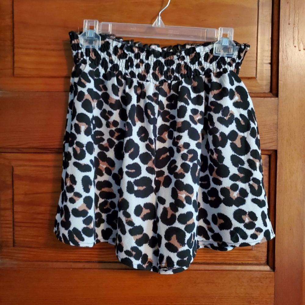 LuLaRoe Yvette Shorts